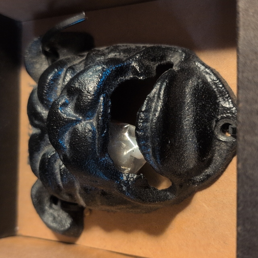 NWTO Bulldog Head Cast Iron Bottle Opener - Picture 6 of 9